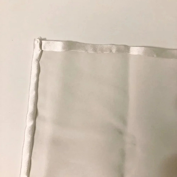 DIon White Silk Pocket Square Made  in Canada - Picture 10 of 14
